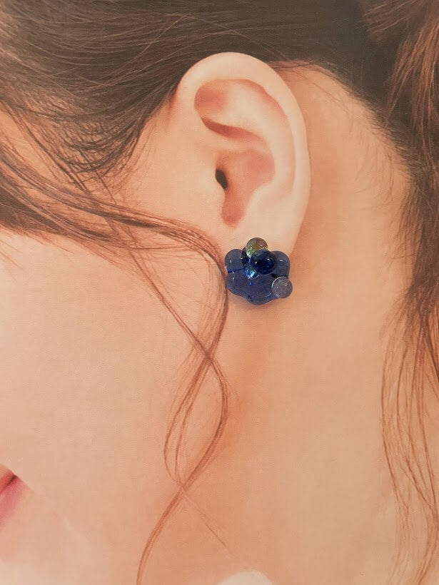 ピアス ブルー